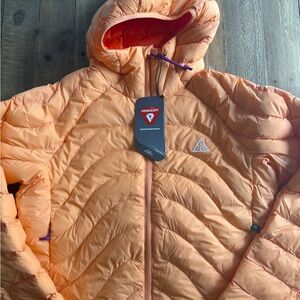 Nike ACG Women’s Small Lava Flow Jacket